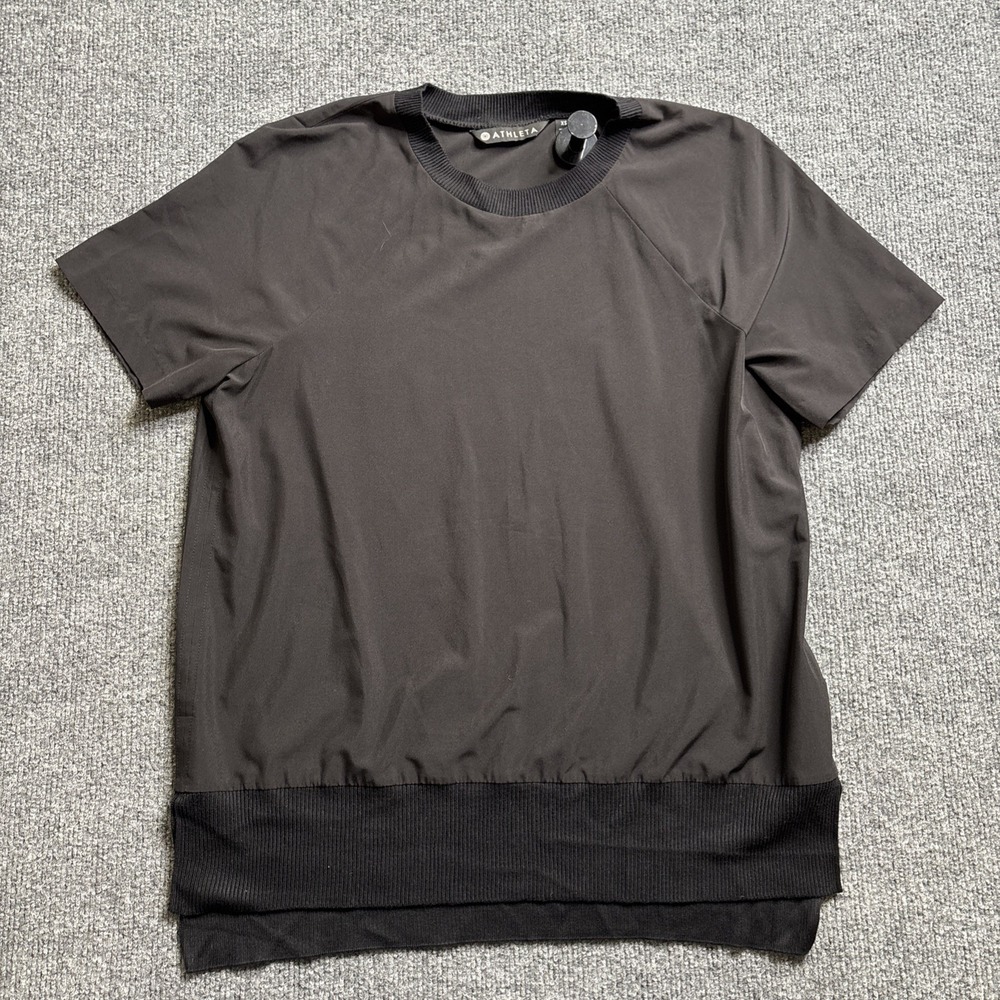 Athleta Zephyr Tee Women's Size XS Black Athleisure Shirt Crew Neck